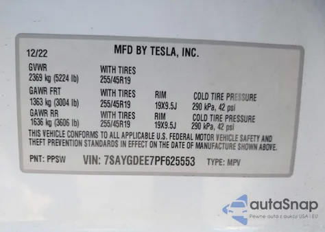 2023 Tesla Model Y Awd/Long Range Dual Motor All-Wheel Drive z USA, uszkodzony, nr VIN 7SAYGDEE7PF625553